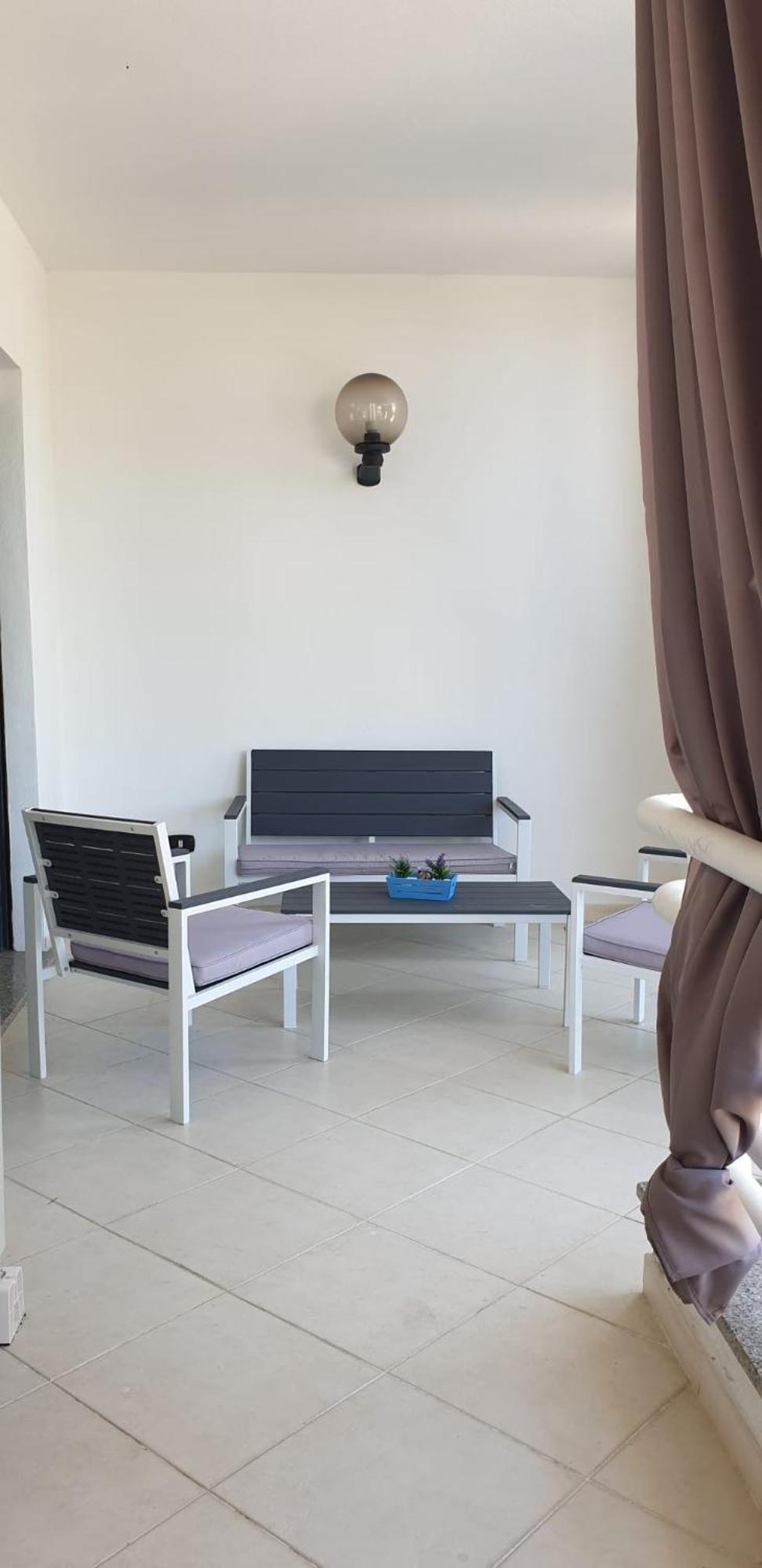 Cocteau House Apartment Olbia Bagian luar foto